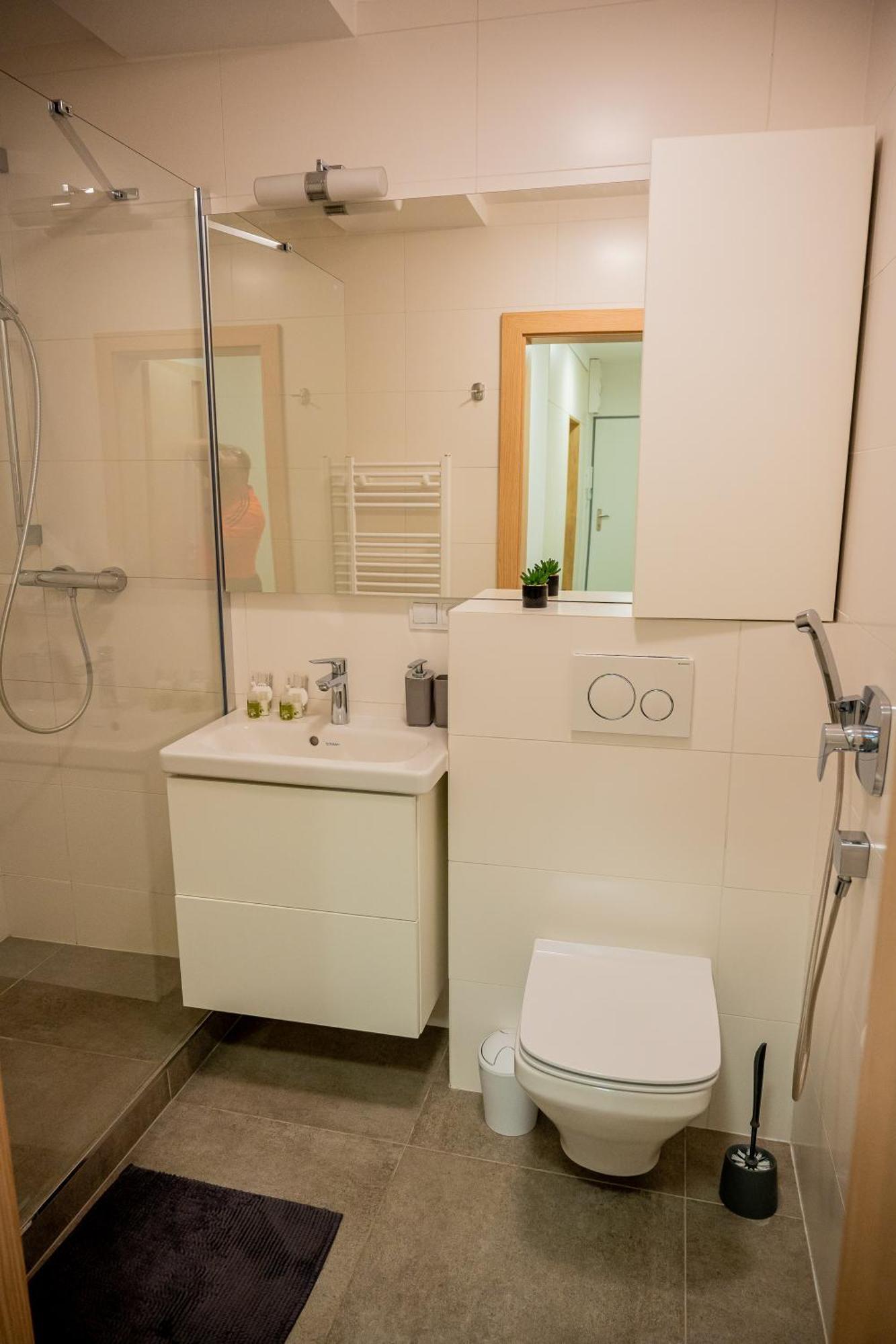 Old Town City Center Apartment 1 - Private Parking Included Košice Εξωτερικό φωτογραφία
